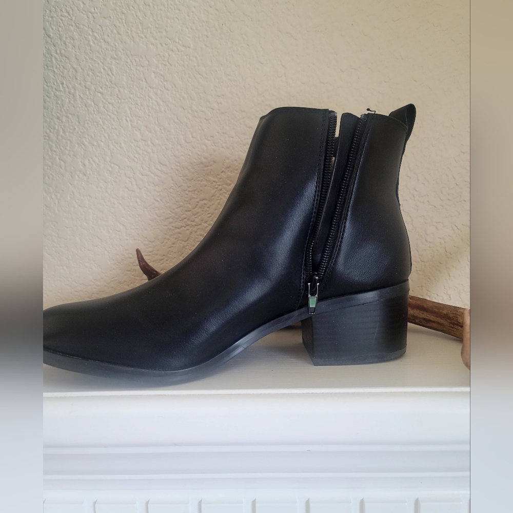Anna Black Ankle Booties